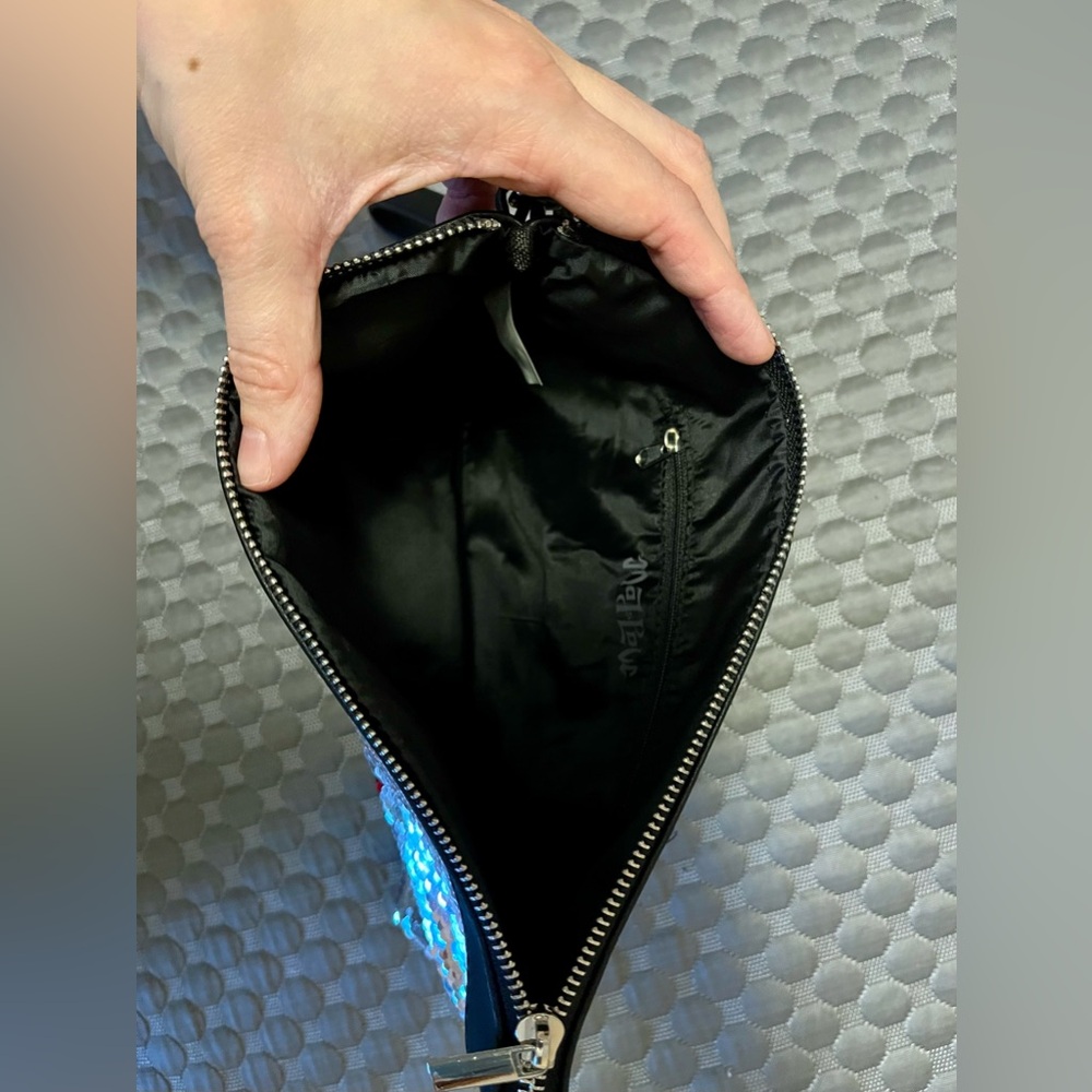 Mad Love - Sequin Clutch/Wristlet - Holiday Season - Picture 8 of 8